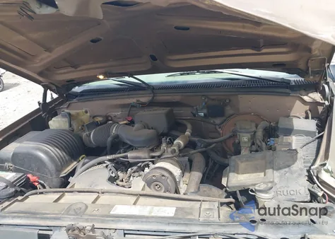 1997 Chevrolet C1500 Fleetside из США, поврежденный, VIN 1GCEC14M1VE192636